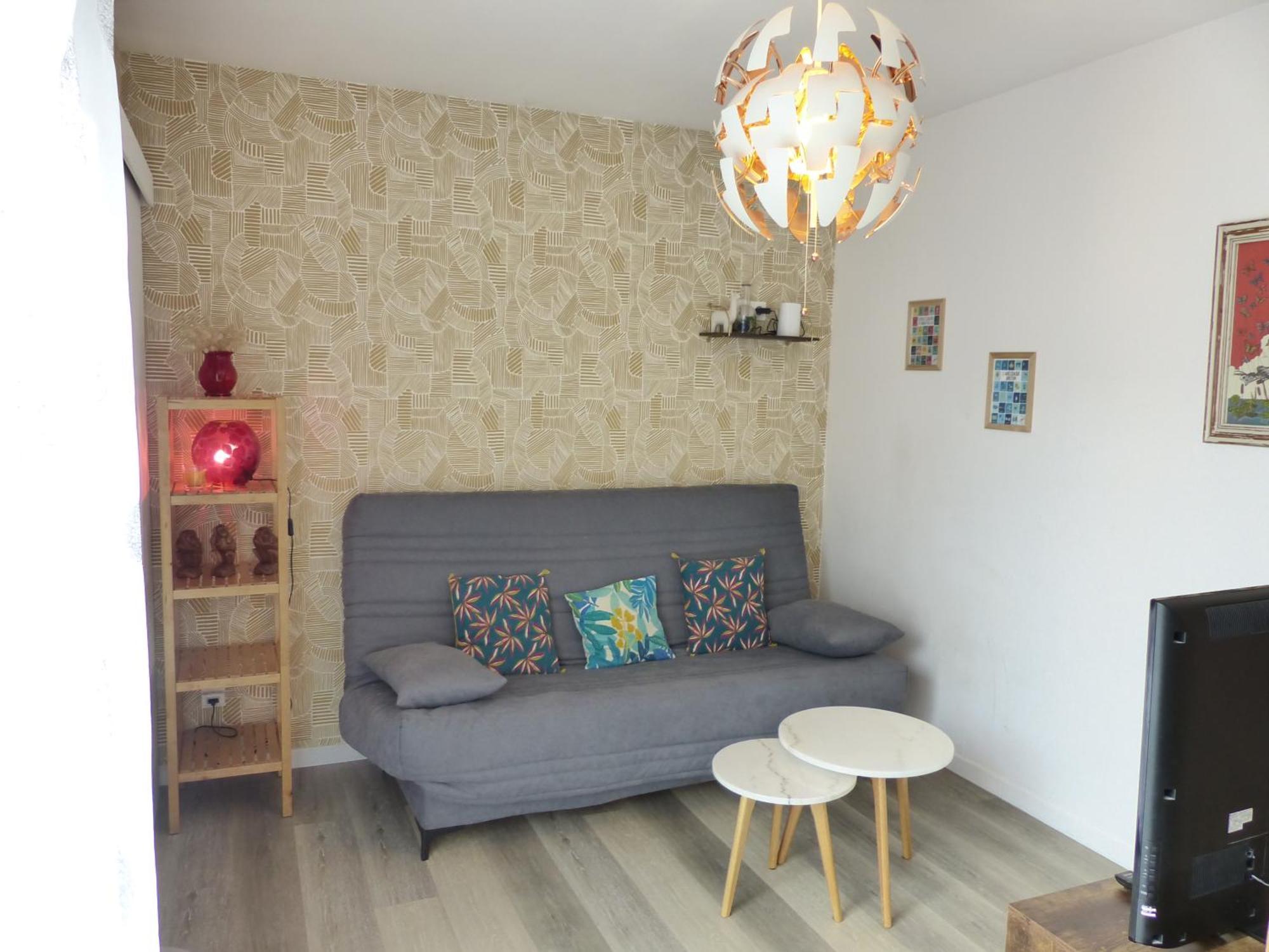 La Petite Maison Tahet, 2 Pers Avec Terrasse Basse-Indre Dış mekan fotoğraf